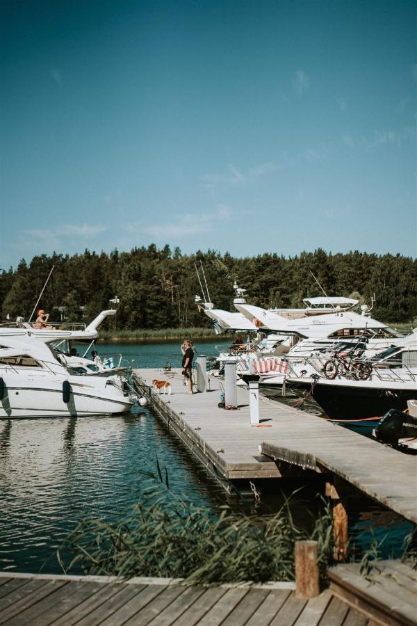 Villa Tackork Gard & Marina Nagu Esterno foto